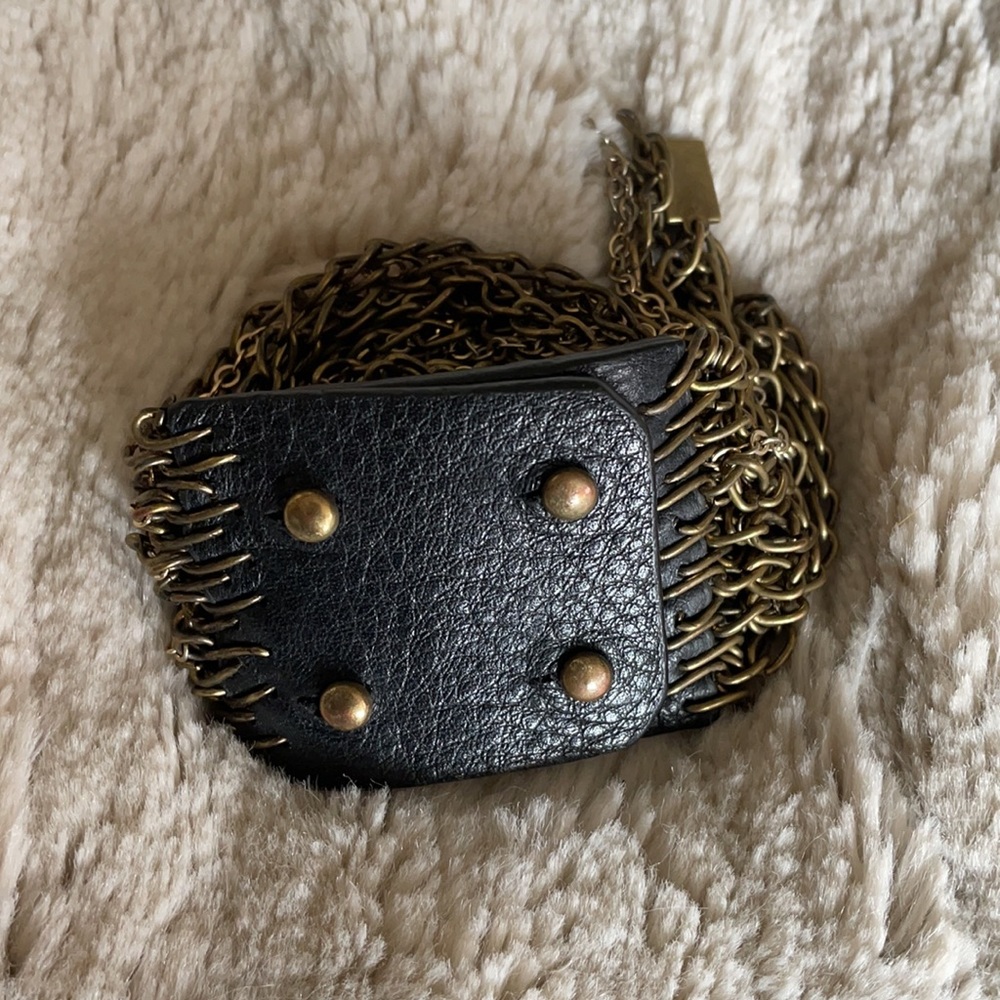Jenny Bird Gold and Black Chain Bracelet - Picture 4 of 5